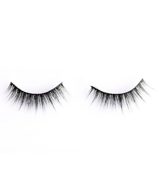 100 lashes Allure A17