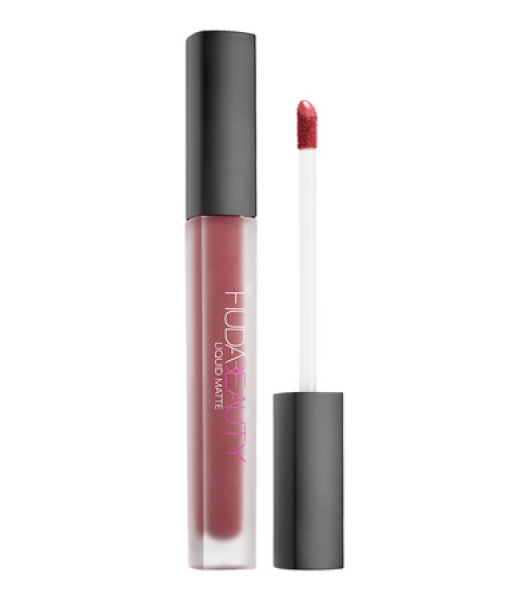 hudabeauty Liquid Matte Lipstick cheerleader